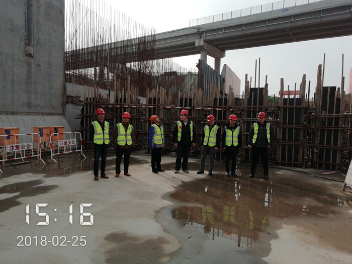 南坪船閘01標組織節后復工安全專項檢查.jpg